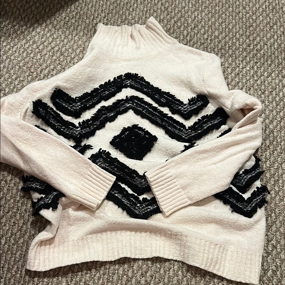 Loft Sweaters - Picture 2 of 6
